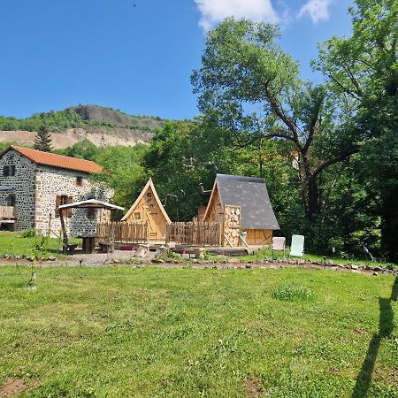 Les Cabanes Feeriques Du Cheix Saint-Diery Extérieur photo
